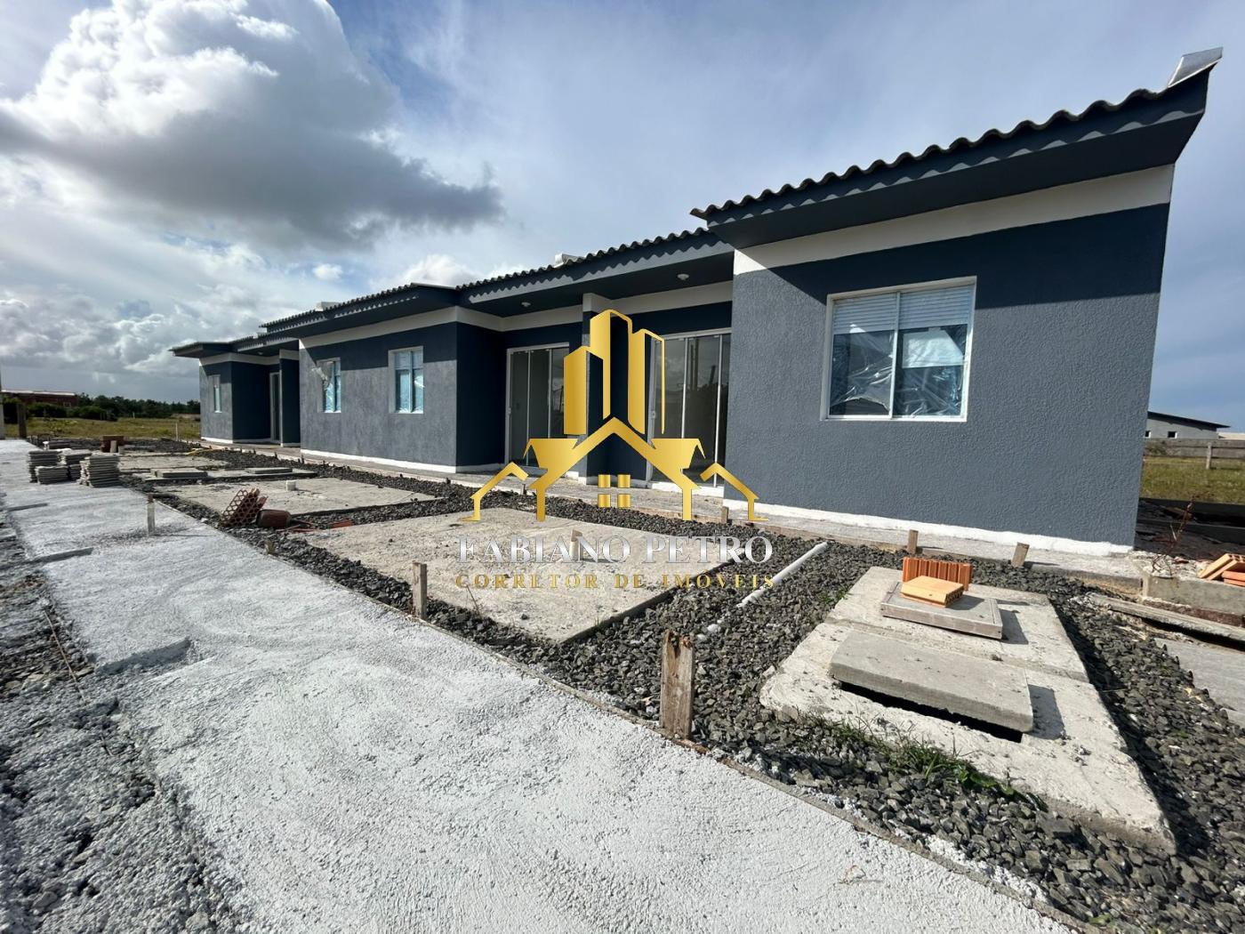 Casas Financi�veis para Venda, em Tramanda�, bairro Bairro O�sis Sul, 2 dormit�rios, 1 banheiro, 1 vaga
