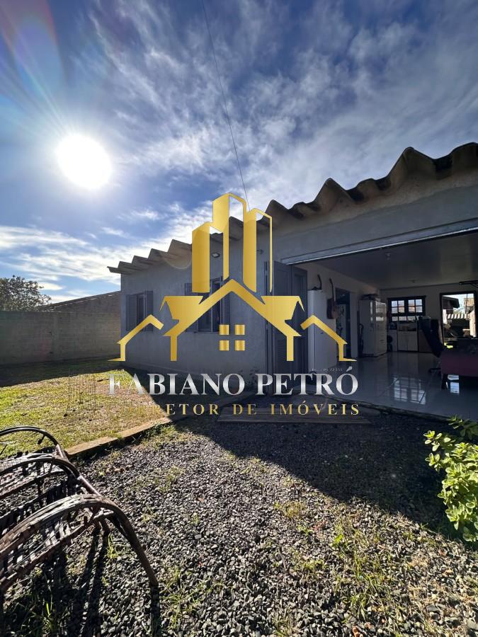 Casa para Venda, em Tramanda�, bairro Bairro Nova Tramandai, 3 dormit�rios, 2 banheiros, 1 su�te, 1 vaga