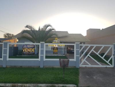 Casa para Venda, em Tramanda�, bairro Bairro Humaita, 5 dormit�rios, 3 banheiros, 1 su�te, 1 vaga